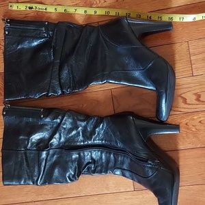 Guess leather boots.
